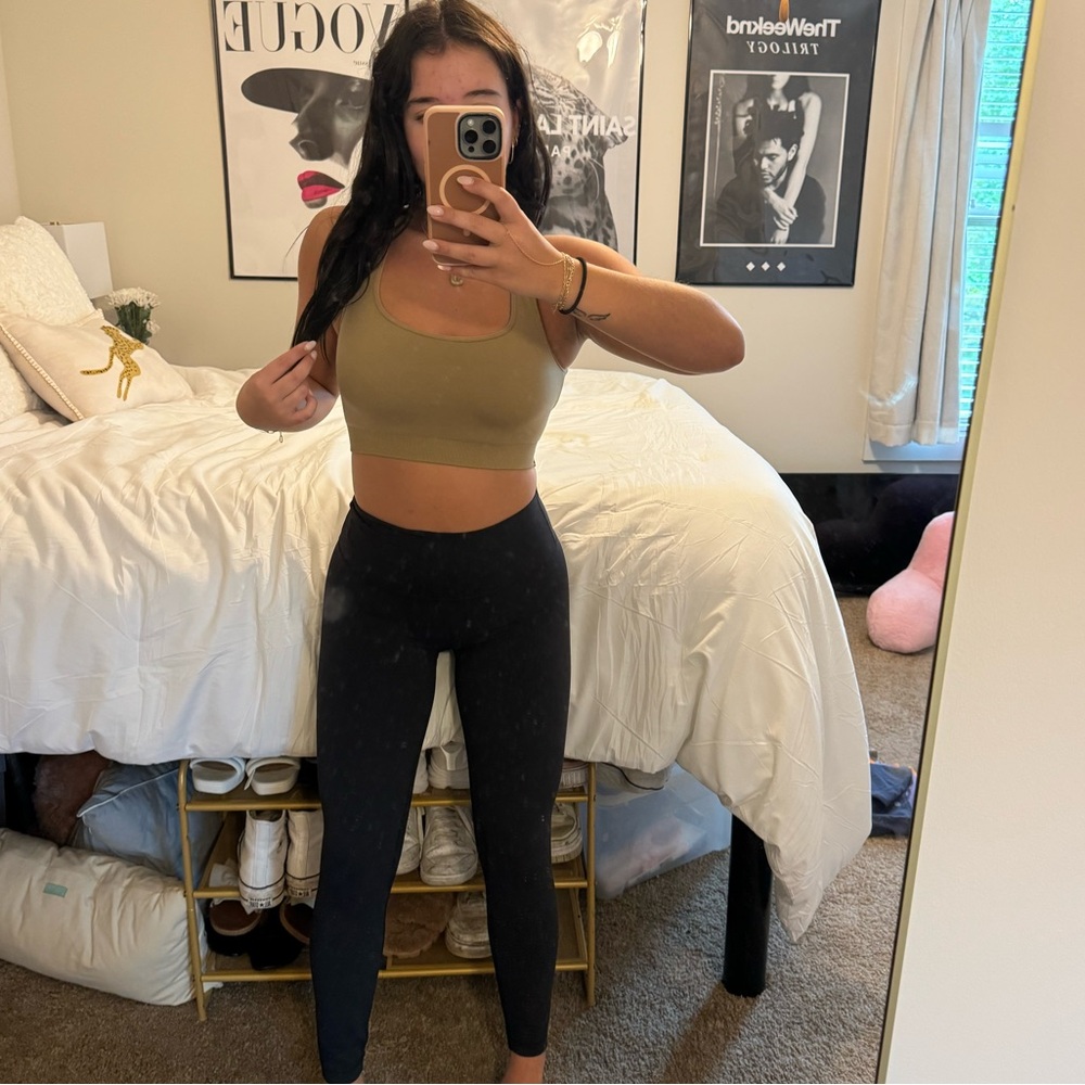 NVGTN Sports Bra!